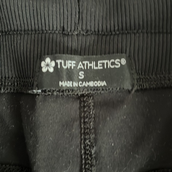 SOLD - Tuff Athletics Women’s Hybrid Shorts **DO NOT BUY** - Picture 6 of 6